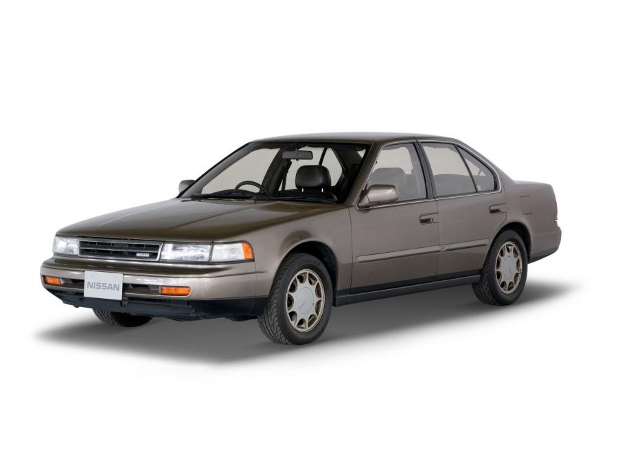  Nissan Maxima 1988 года  (JP) (фото 3 из 3)